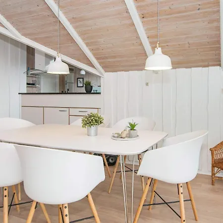 Roofed Holiday In Sydals Jutland With Garden Seating *